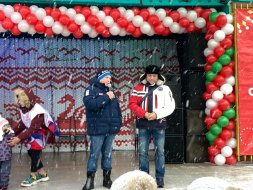 Председатель Совета депутатов поздравил горожан с последним днем Масленицы