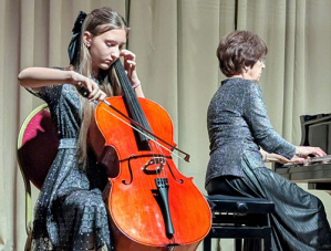 В Лобненской детской школе искусств создана праздничная атмосфера в преддверии Нового года