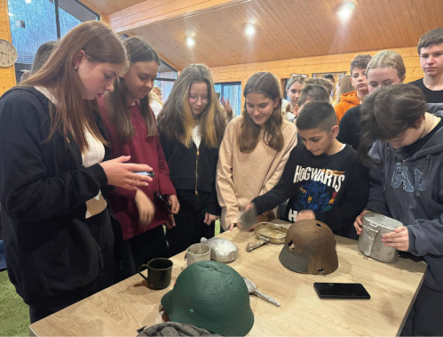 В лобненском центре «Шанс» прошел урок мужества с поисковым отрядом «Память»