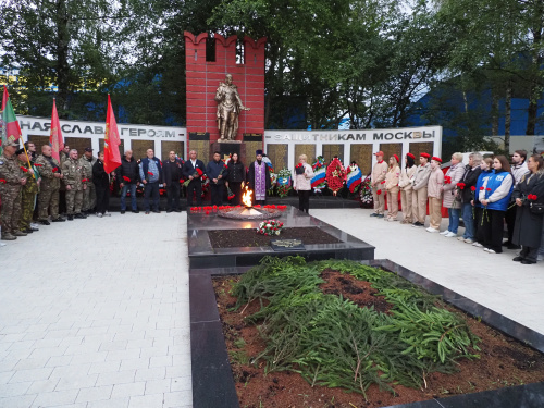 «22 июня ровно в 4 часа…»