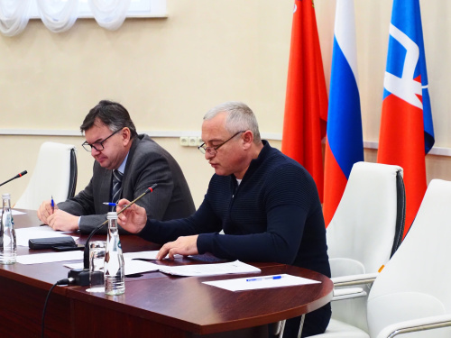 Депутаты продолжили работу над Положением «О муниципальных наградах...»