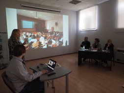 Содействовать  развитию городских библиотек - таково мнение депутатской комиссии по культуре и искусству.