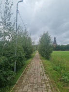  Работы по освещению дороги к храму завершены.