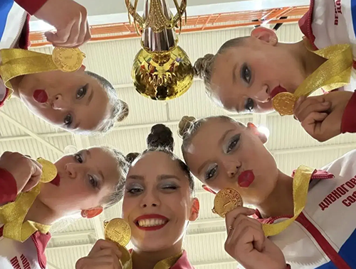 Гимнастки из Лобни завоевали три золотые медали на турнире «Четыре Короны»