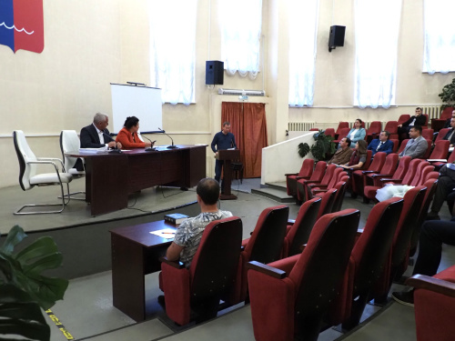 Три тысячи тонн асфальтовой крошки передадут городу