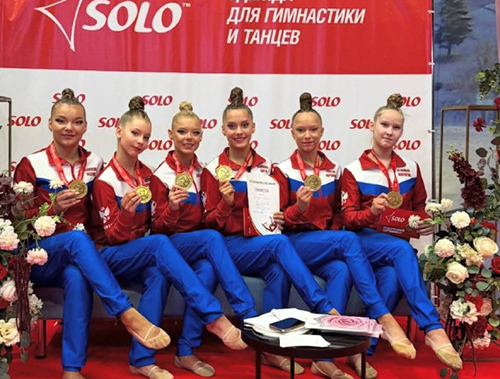 Лобненские гимнастки стали медалистками турнира «Золотая лента»