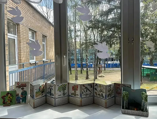 Флаги, баннеры и «Окна Победы»: Лобня готовится к главному празднику года