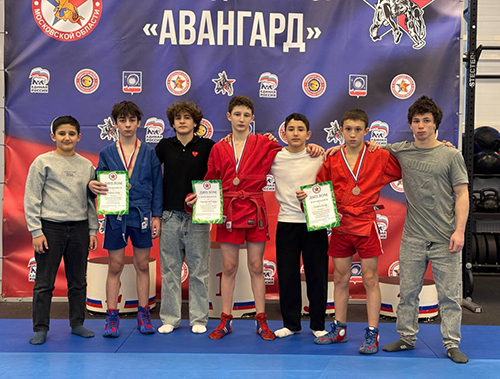 Самбисты из Лобни вышли в финал Первенства Подмосковья