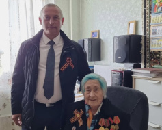 Депутаты городского Совета депутатов поздравили ветеранов с Днем Великой Победы