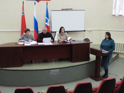 Использовать возможности участия в областных программах 