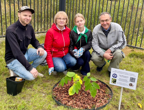 От подвигов моряков - тихоокеанцев до саженца на нашей земле