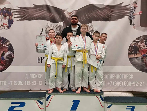 Лобненские спортсмены завоевали 19 медалей на Традиционном турнире по дзюдо