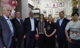 Торжественном открытии пекарни "В гостях у бабушки" в новом микрорайоне Лобня-Сити