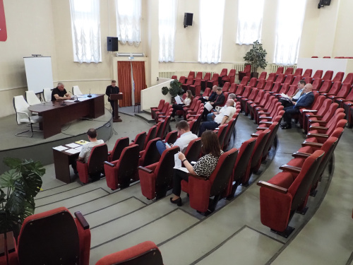 На заседании комиссии по экономической политике