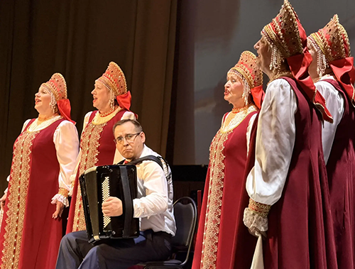 30 лет вдохновенного труда с любовью к русской песне: хор «Сударушка» отметил юбилей