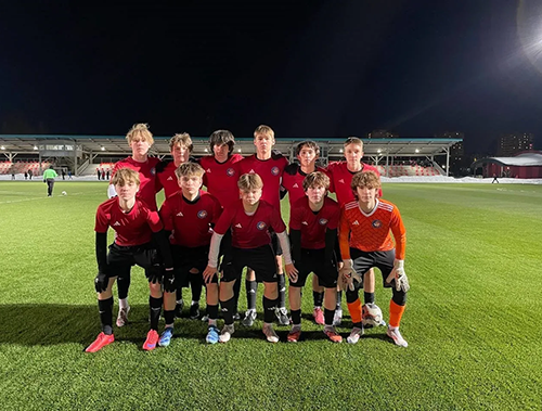 Футболисты из Лобни завоевали серебро в Зимнем первенстве Москвы