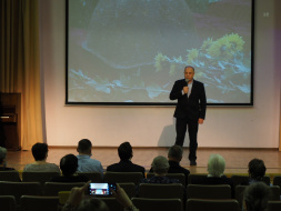 Депутаты приняли участие в торжественном мероприятии, посвященном Международному дню освобождения узников фашистских концлагерей