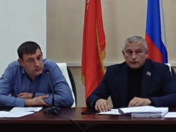 Состоялось совместное заседание комиссии по бюджету, финансам и налогам и комиссии по вопросам архитектуры и строительства