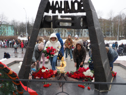 24 марта - День общенационального траура