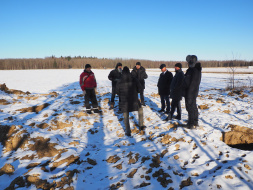 Незаконно захороненный строительный мусор должен быть извлечен и вывезен