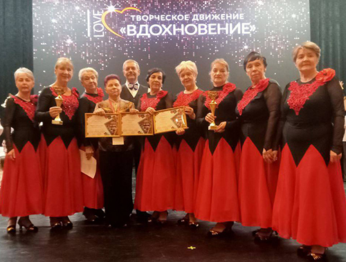 Танцорки серебряного возраста из Лобни стали лауреатами танцевального фестиваля в Санкт-Петербурге