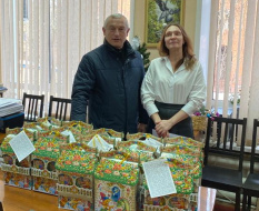 Подарков много не бывает. Тем более, если речь идет о детях