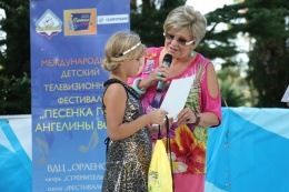15 лучших вокалистов Лобни отправились на «Песенку года» 