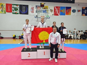 Тхэквондистка из Лобни завоевала серебро на чемпионате ЦФО Тхэквондистка из Лобни завоевала серебро на чемпионате ЦФО