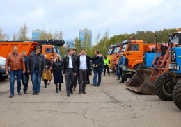 Глава городского округа Лобня провел осмотр техники